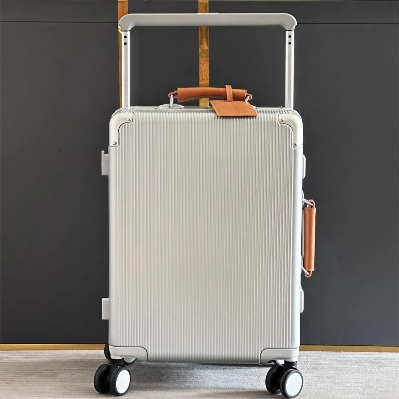 Чемодан с широкой ручкой для п – обзор и цена Aluminum Frame Carry On Luggage